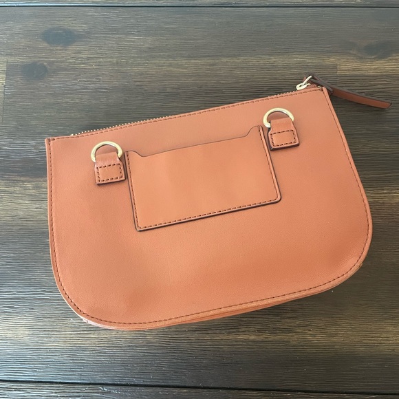 Lo & Sons Waverly 2 - Large in Sienna - Picture 2 of 7